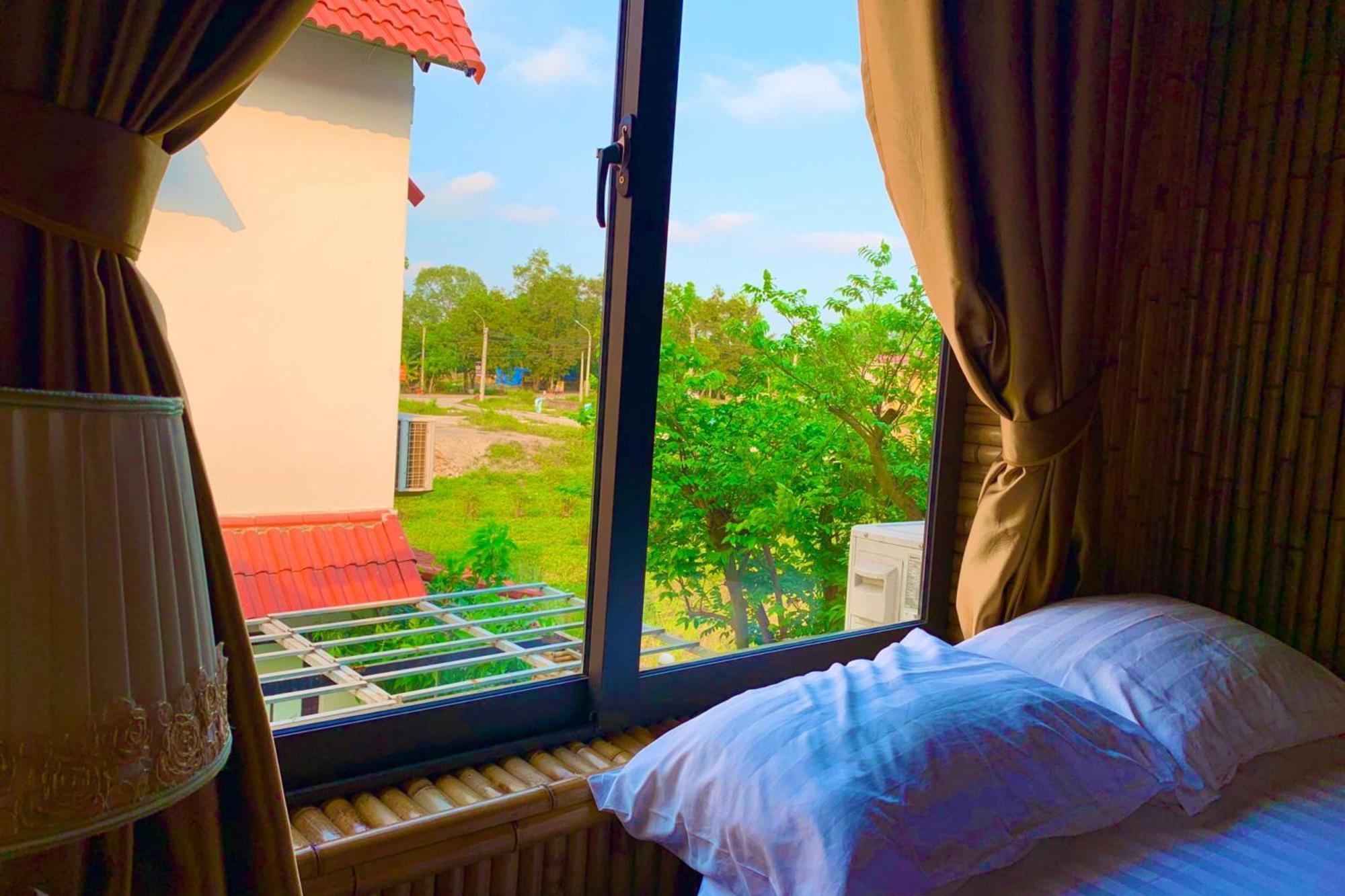 The Pineapple House Bed & Breakfast Ninh Binh Exterior photo