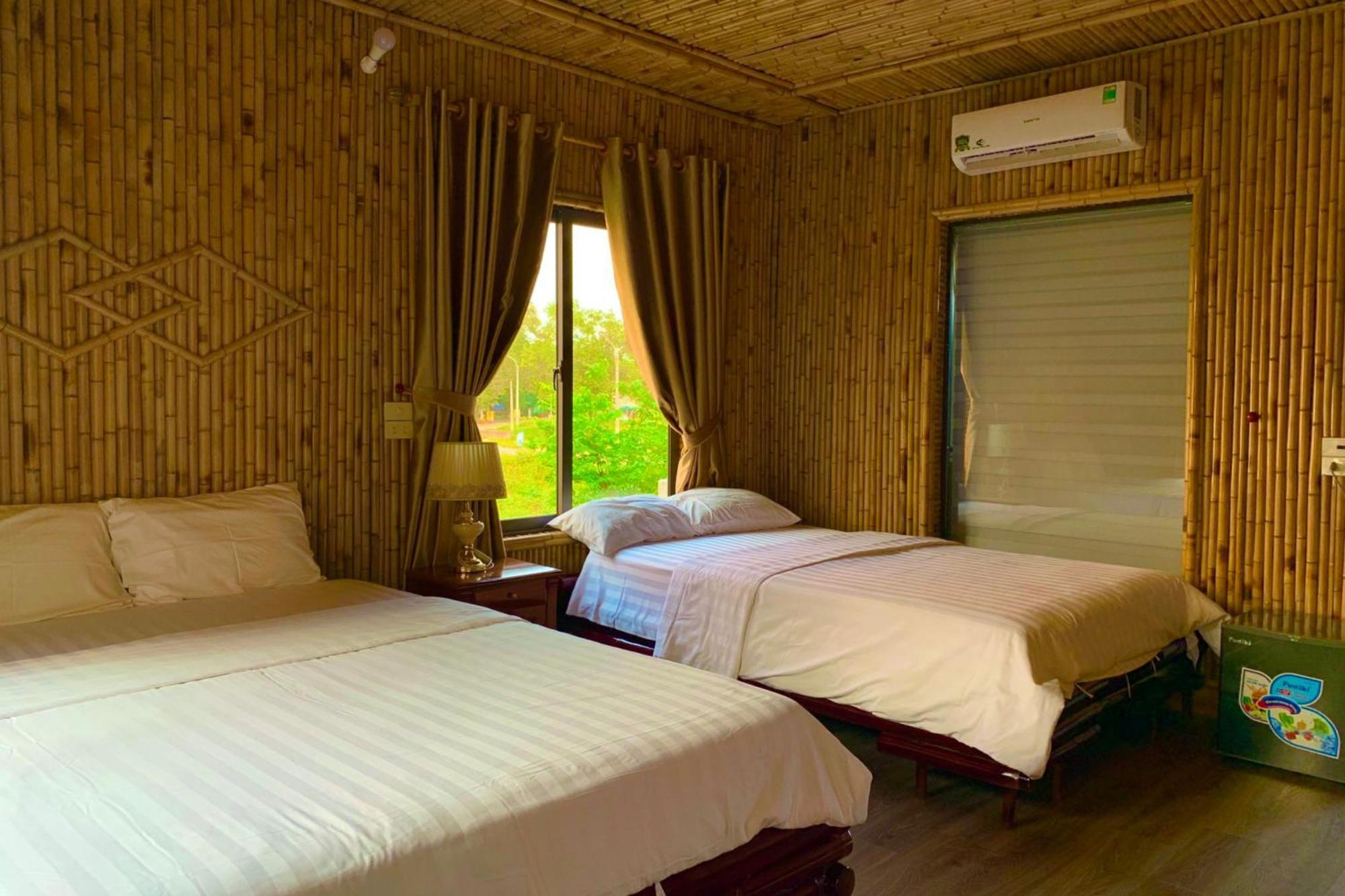 The Pineapple House Bed & Breakfast Ninh Binh Exterior photo